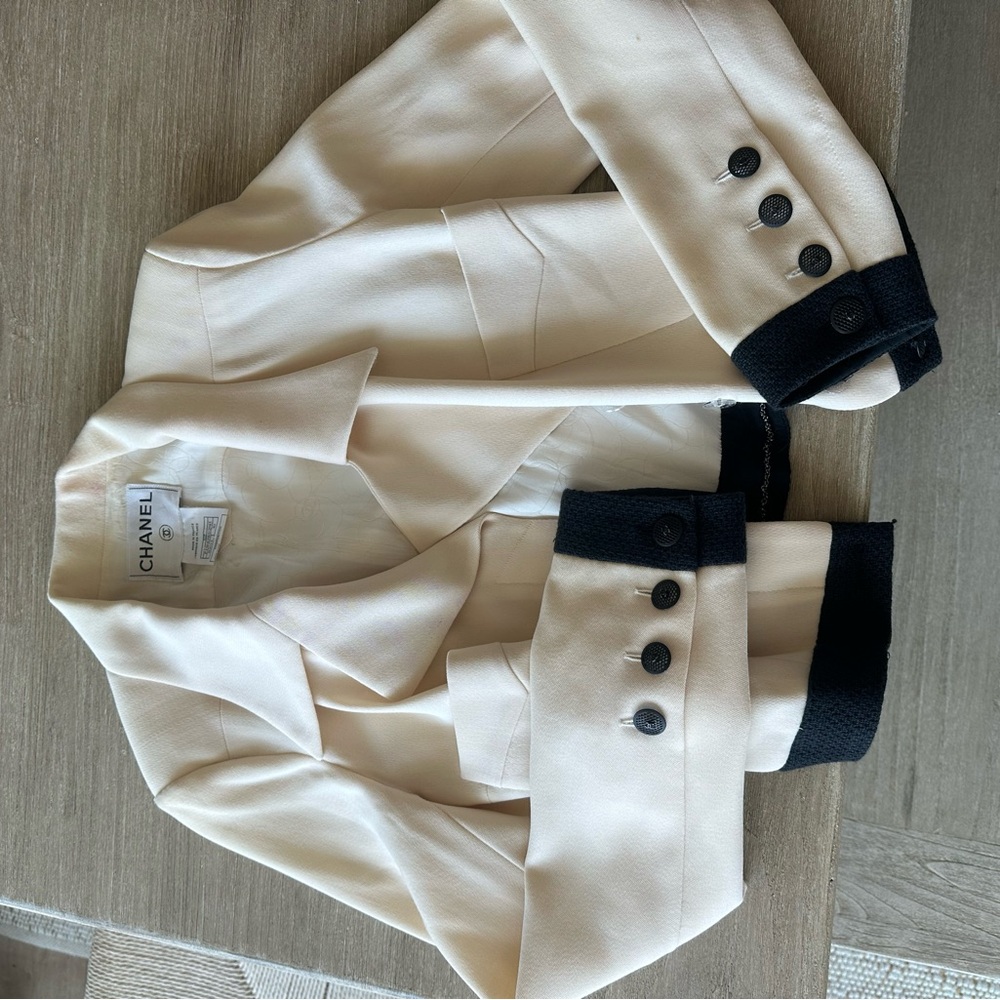 Vintage Chanel blazer